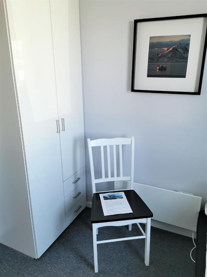 Lofoten Overnatting - Leknes Extérieur photo
